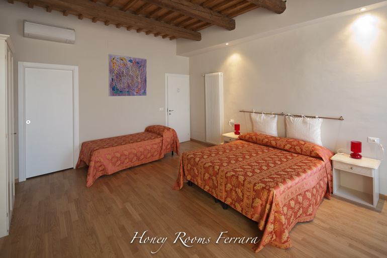 Honey Rooms Ferrara Stanza3-1.jpg