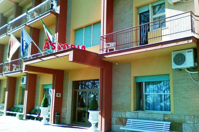 ASTORIA Astoria 2.jpg