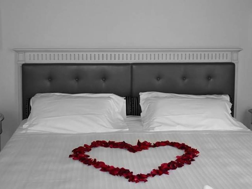 OFFERTA WEEKEND ROMANTICO SAN VALENTINO Week end romantico in toscana  hotel certaldo a certaldo  fi .jpg